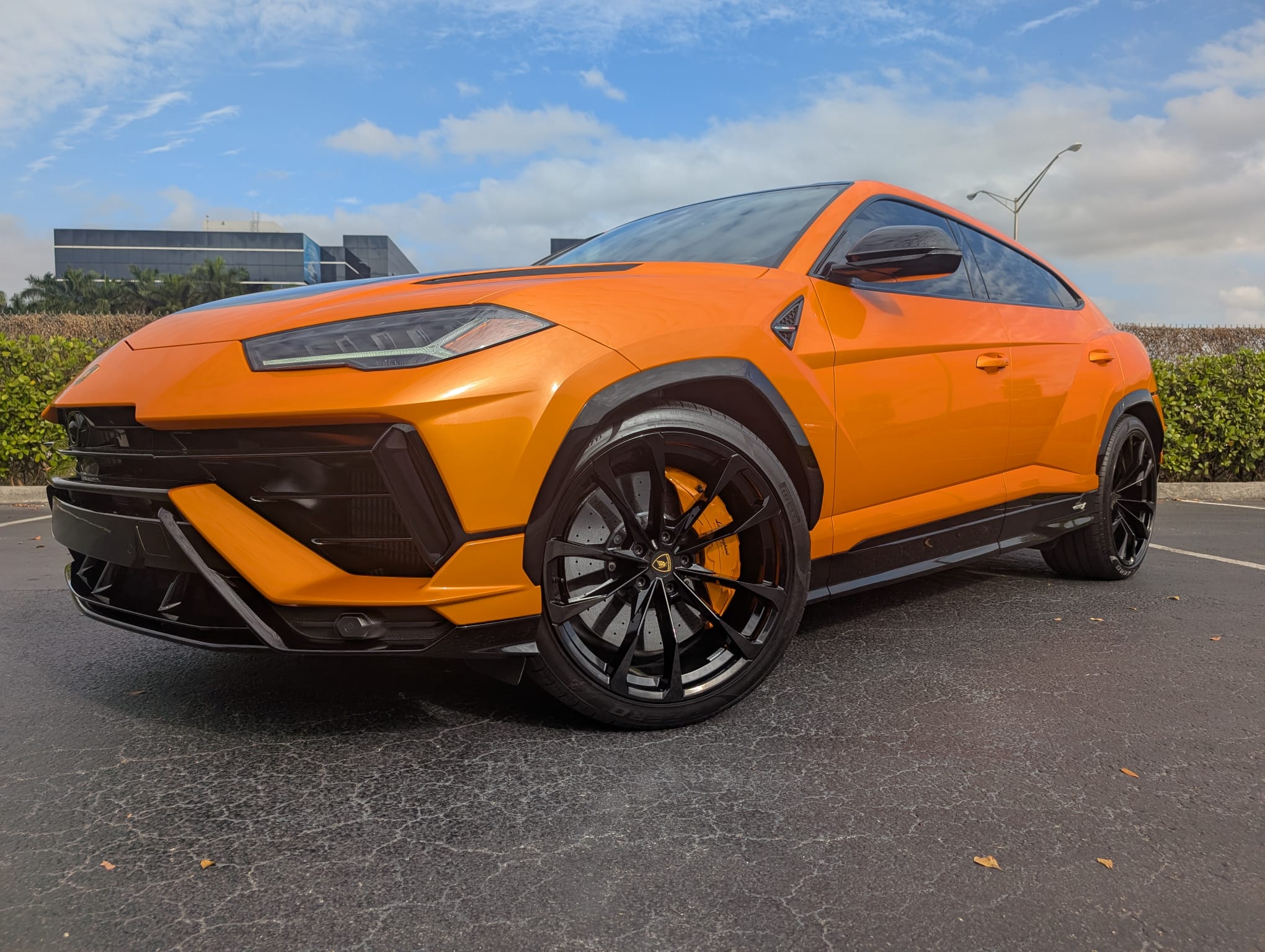 2025 Lamborghini Urus S